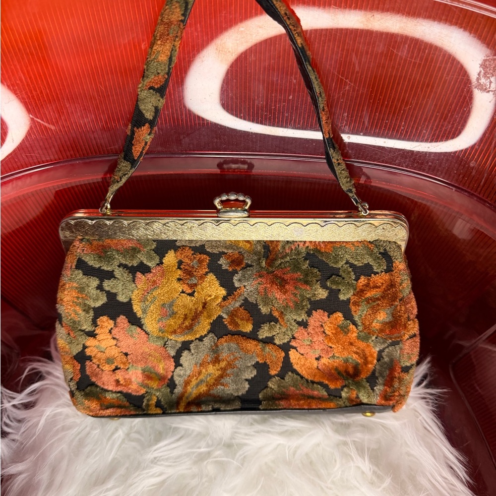 JR usa 1960s Vintage Floral Tapestry Handbag in Orange and Gold - Picture 5 of 6